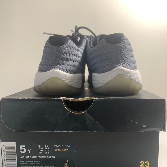 Jordan Futures 👟 - Picture 7 of 7